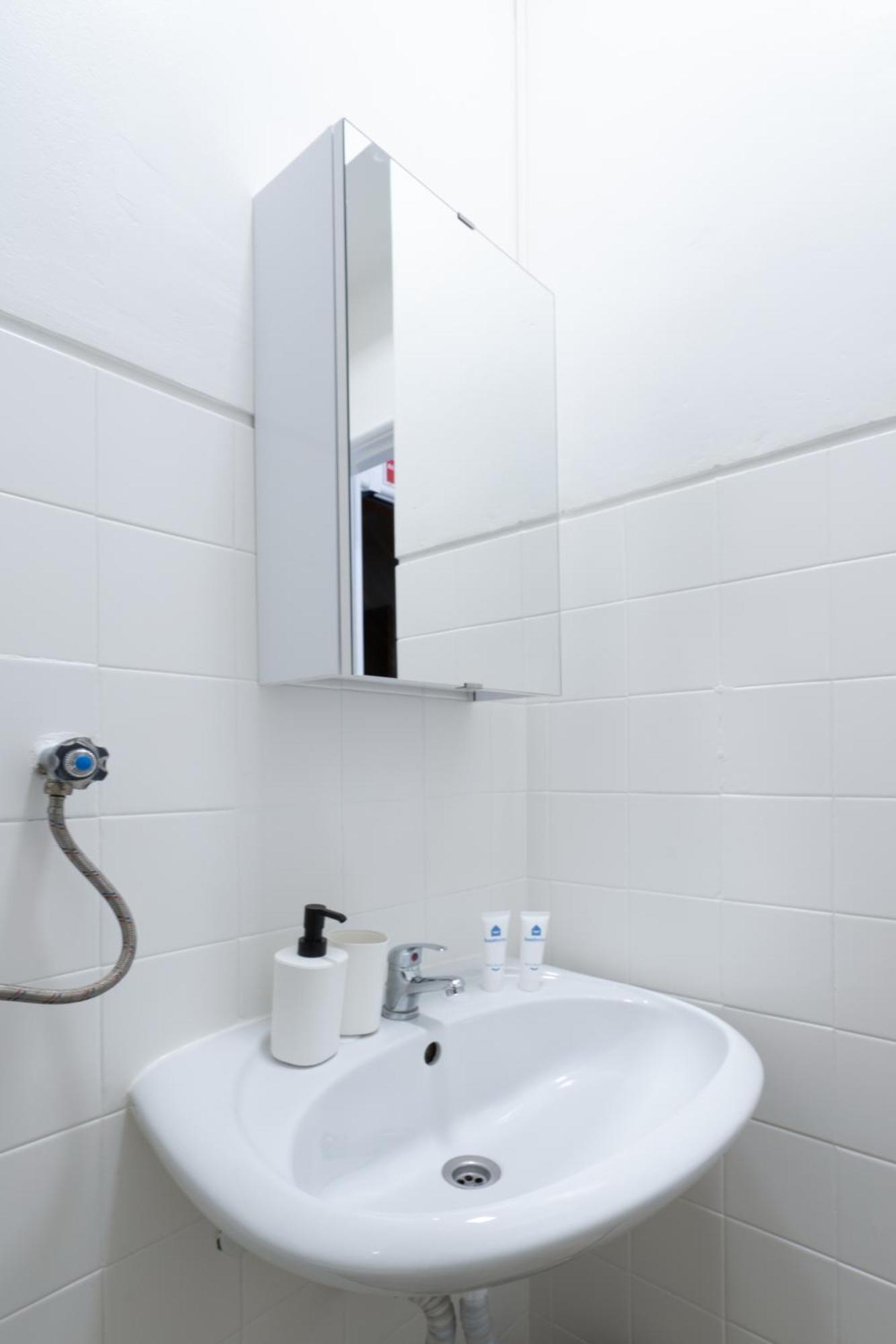 Sweet Flats With Netflix - Bolhao City Center Apartment Porto Room photo