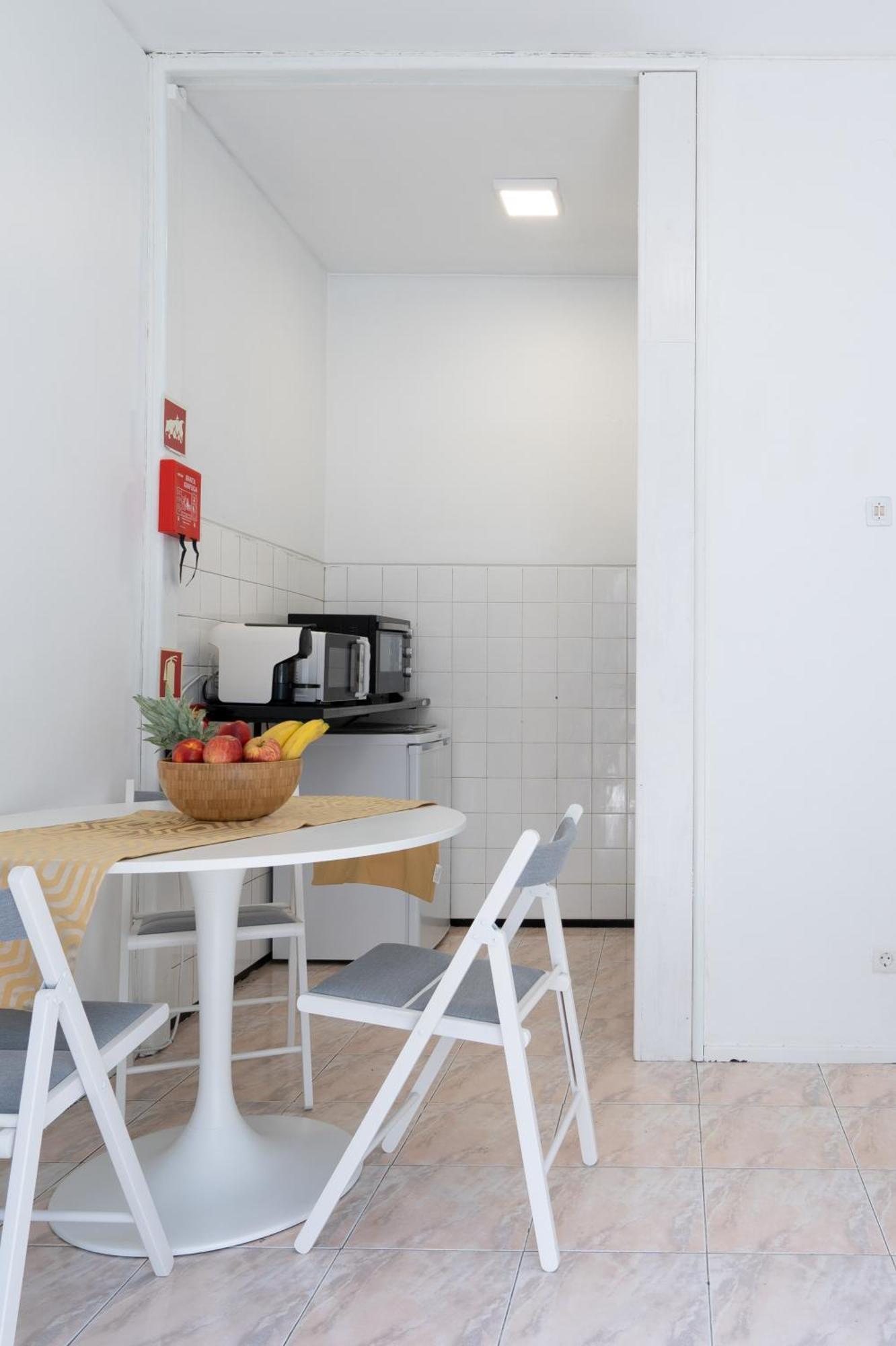 Sweet Flats With Netflix - Bolhao City Center Apartment Porto Room photo