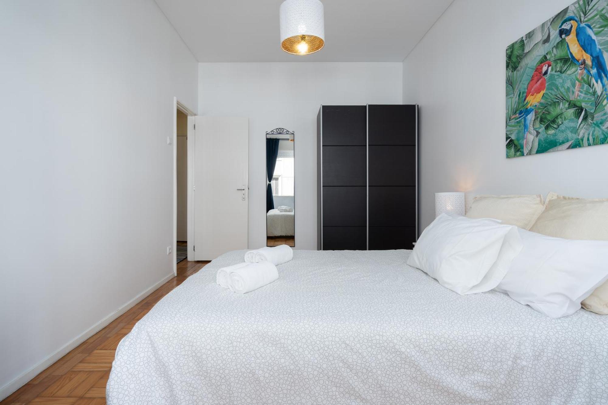 Sweet Flats With Netflix - Bolhao City Center Apartment Porto Room photo