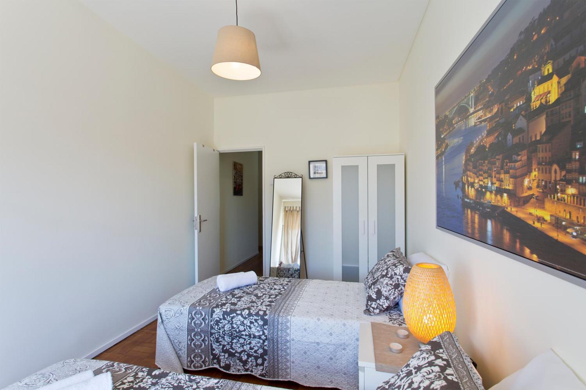 Sweet Flats With Netflix - Bolhao City Center Apartment Porto Room photo